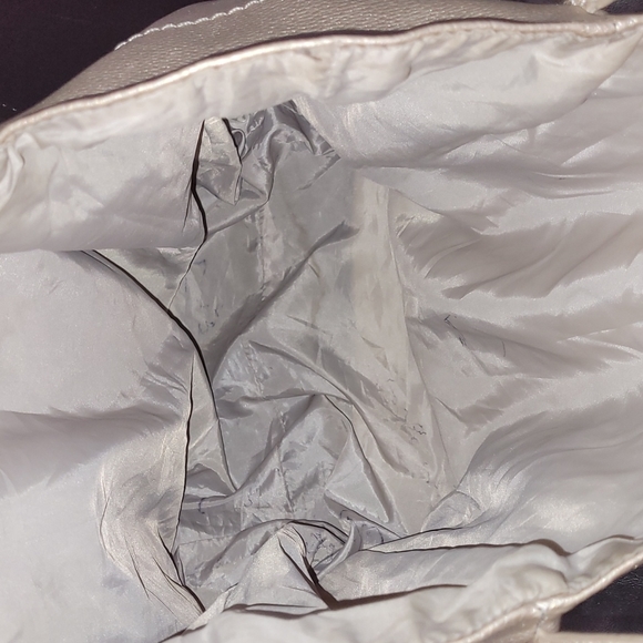 ❤Neiman Marcus Large Metallic/Gold/Gray Faux Leather Tote Bag  12" x 14"… - Picture 9 of 10